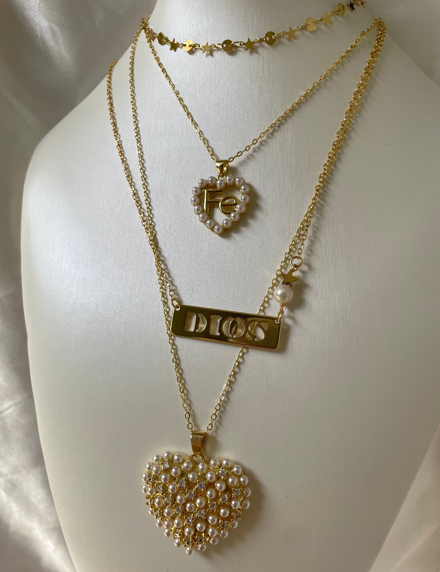 Dios necklace