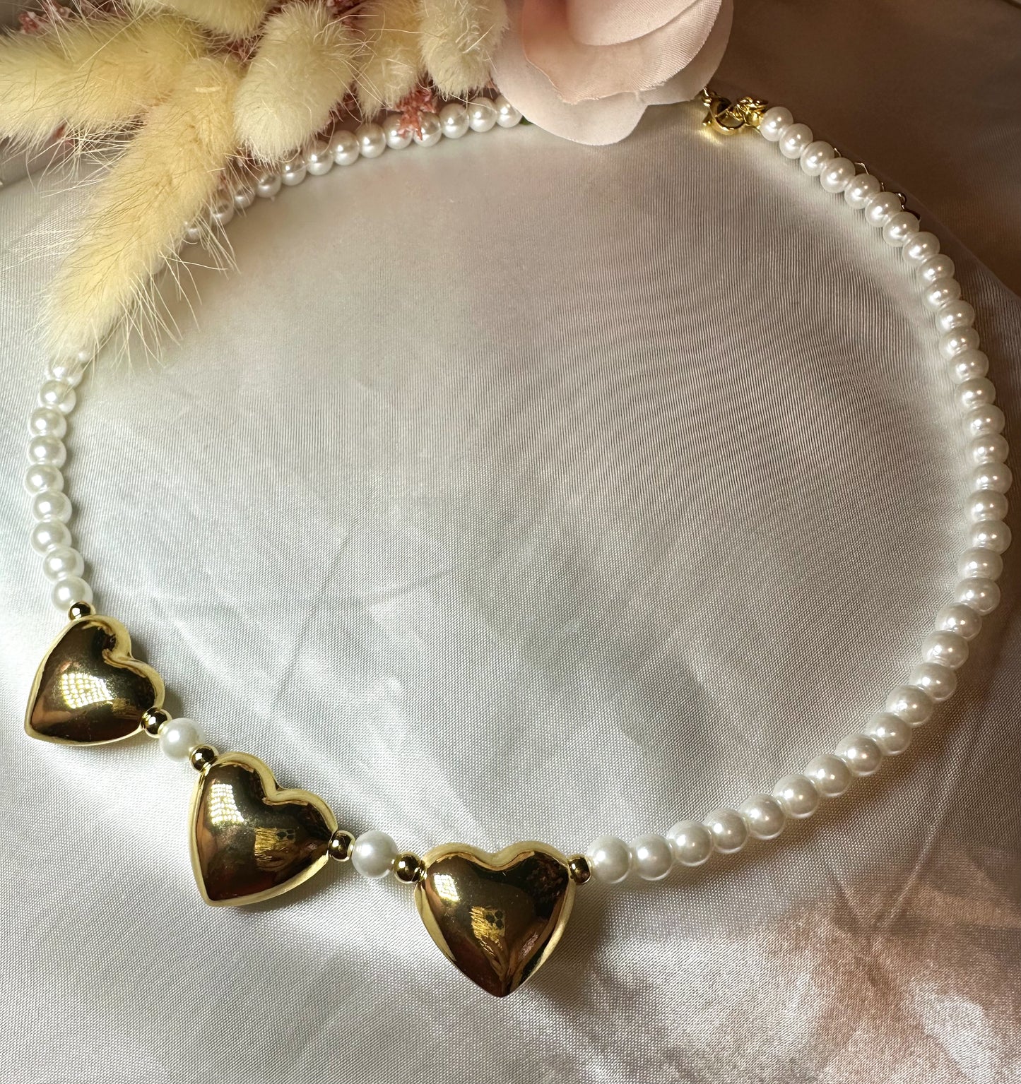 Pretty Hearts Necklace